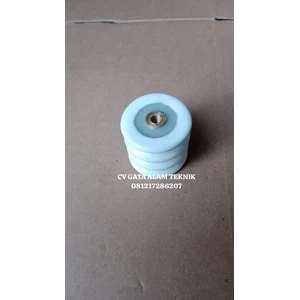 Double Break Insulator Ceramic 50x40 (M8)